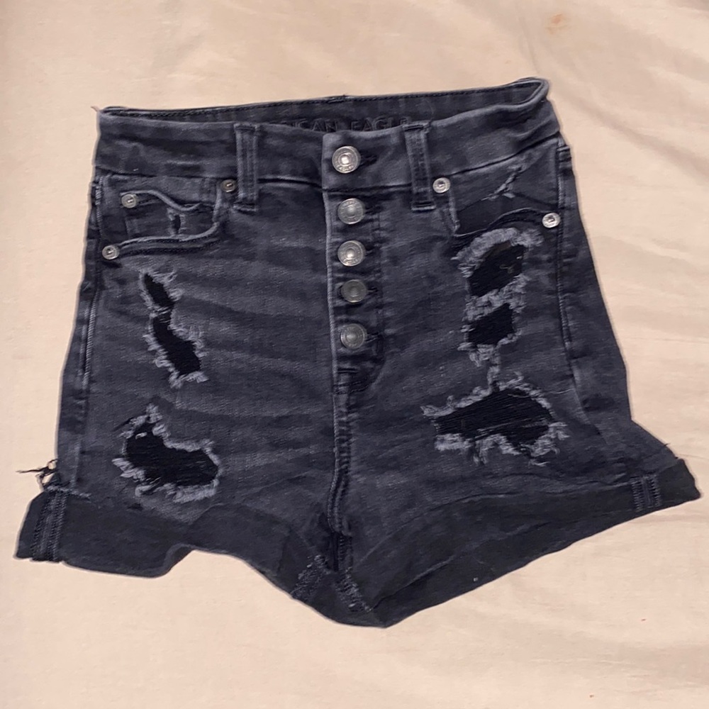 Black high waisted American eagle shorts.